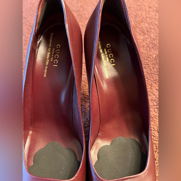 Gucci high heel pumps! Size 39 Burgundy - Picture 2 of 6